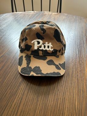 Pitt Embroidered Camo Baseball Cap - Tan & Black